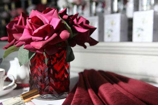 Cote Noire - Herringbone Flower Red - Red Roses Scented Flowers
