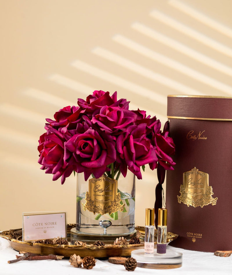 Cote Noire - Luxury Grand Bouquet - Gold Badge - Carmine Red - Burgundy Box